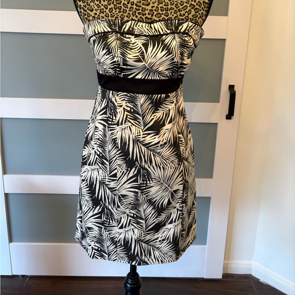H&M Strapless Palm Dress NWT!!